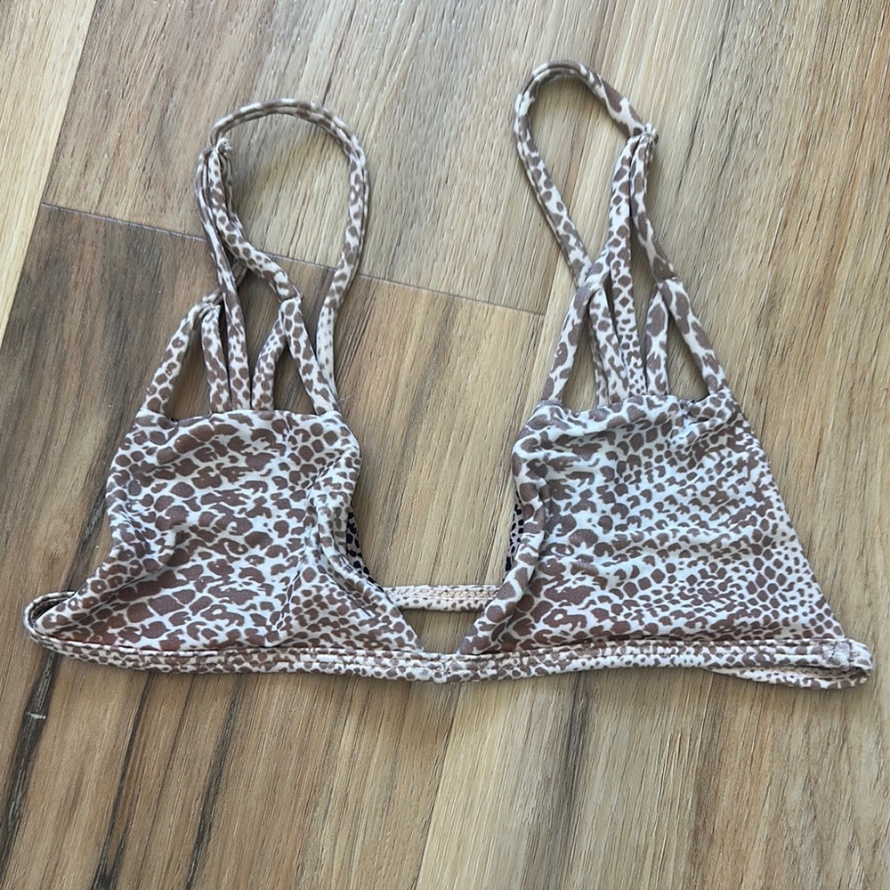 Acacia Swimwear maui mud Santorini top